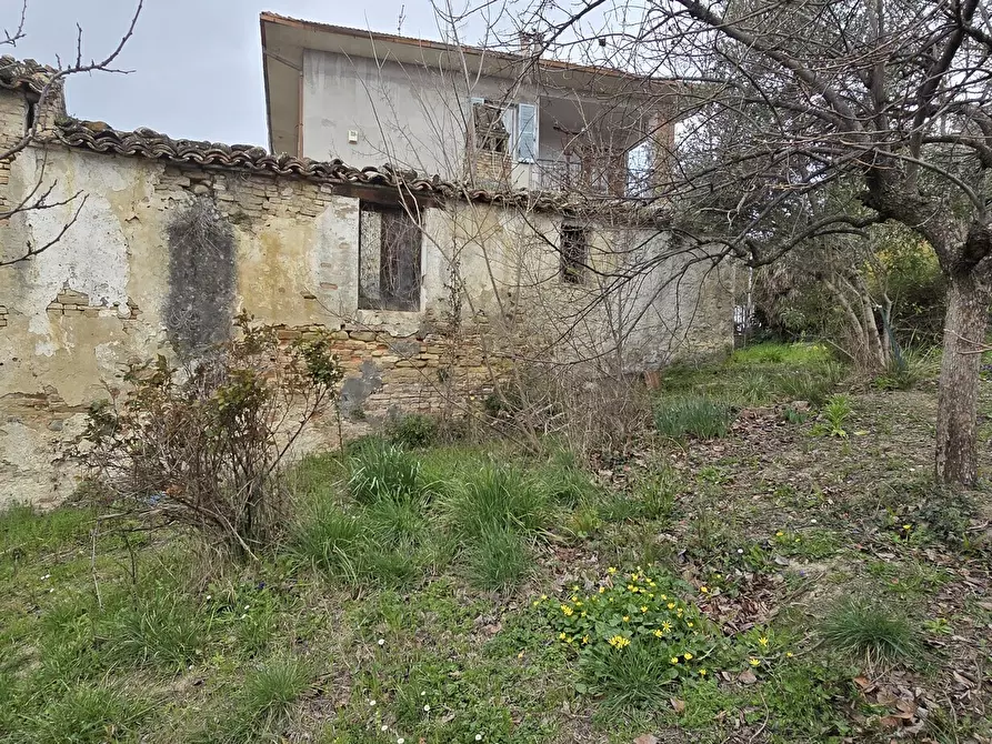 Immagine 25 di Villa in vendita  in Via Francesco Verrotti 4 a Penne