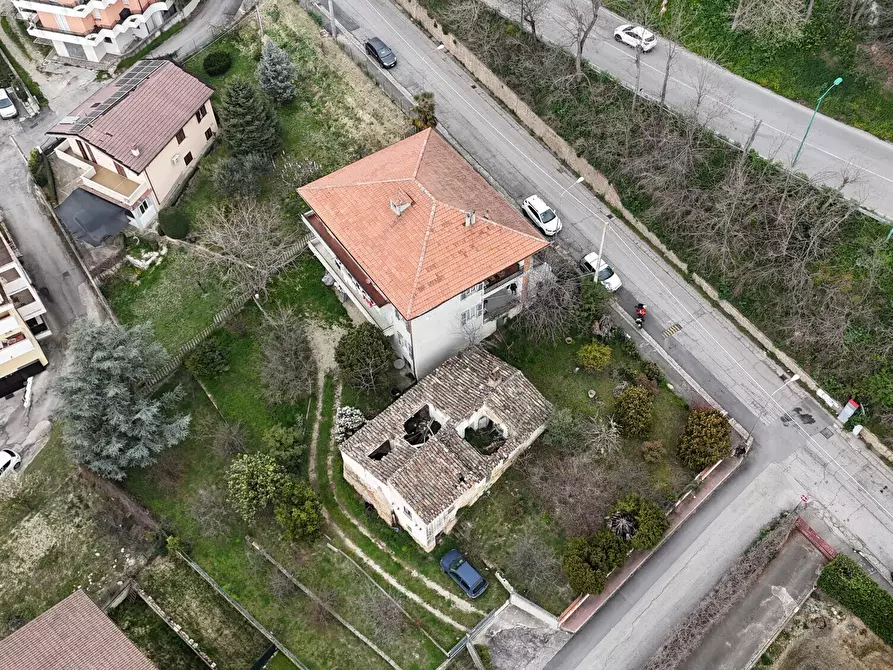 Immagine 6 di Villa in vendita  in Via Francesco Verrotti 4 a Penne