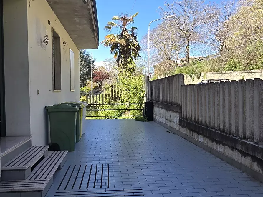 Immagine 4 di Appartamento in vendita  in Via Francesco Verrotti 4 a Penne