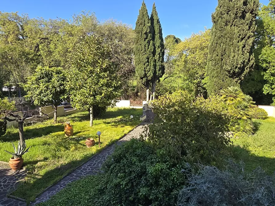 Immagine 24 di Villa in vendita  in Strada Colle Marino 55 a Pescara