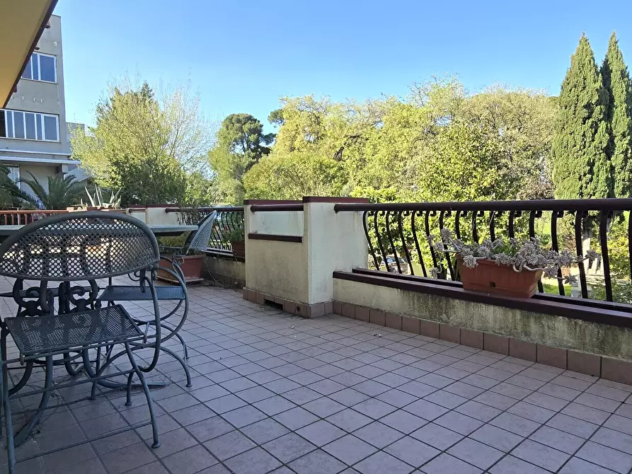 Immagine 21 di Villa in vendita  in Strada Colle Marino 55 a Pescara