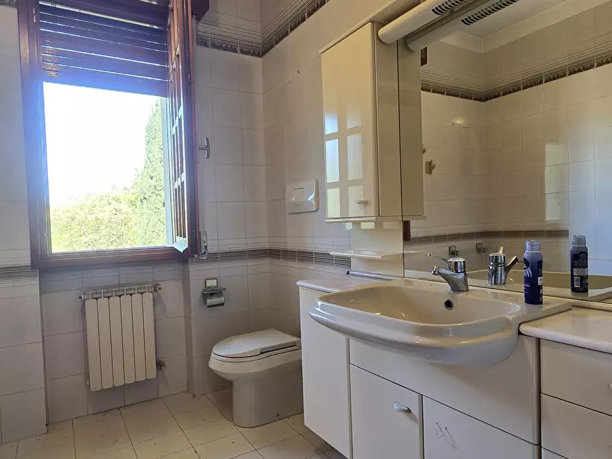 Immagine 50 di Villa in vendita  in Strada Colle Marino 55 a Pescara