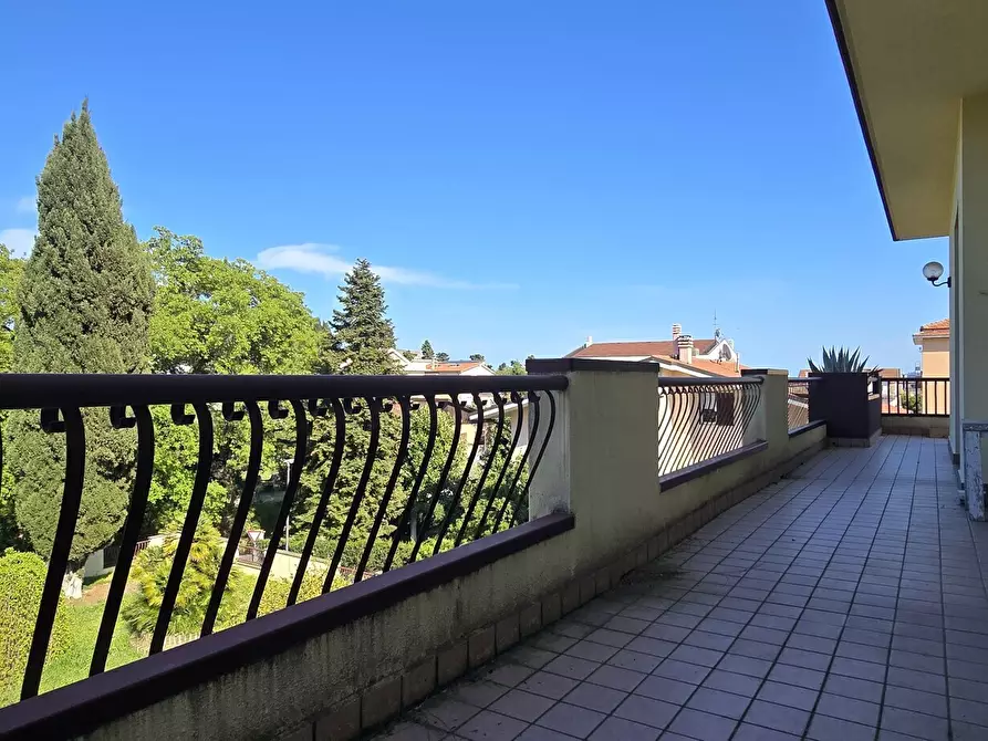 Immagine 46 di Villa in vendita  in Strada Colle Marino 55 a Pescara