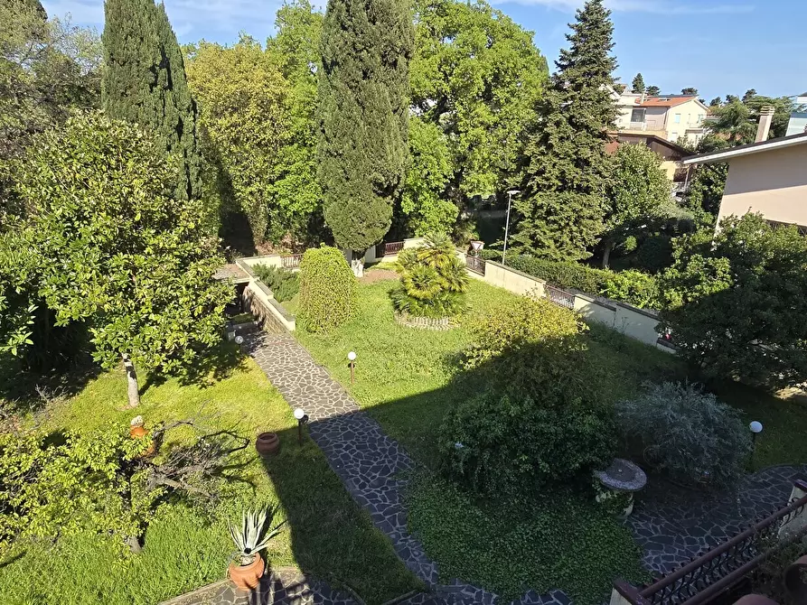 Immagine 47 di Villa in vendita  in Strada Colle Marino 55 a Pescara