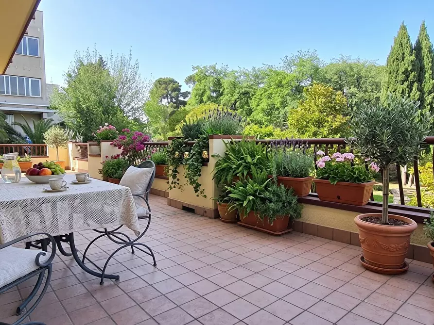 Immagine 23 di Villa in vendita  in Strada Colle Marino 55 a Pescara