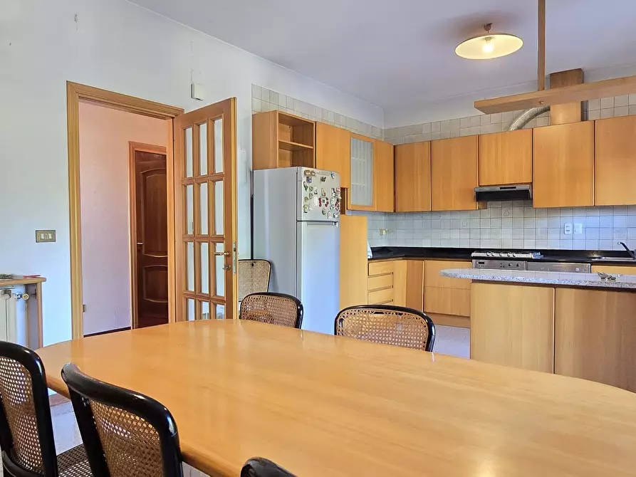 Immagine 15 di Villa in vendita  in Strada Colle Marino 55 a Pescara