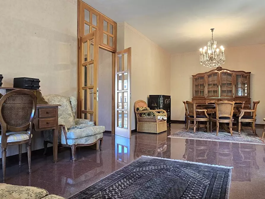 Immagine 30 di Villa in vendita  in Strada Colle Marino 55 a Pescara