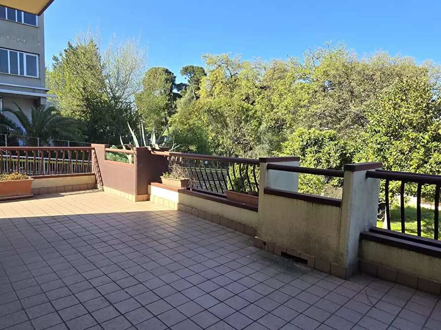 Immagine 18 di Villa in vendita  in Strada Colle Marino 55 a Pescara