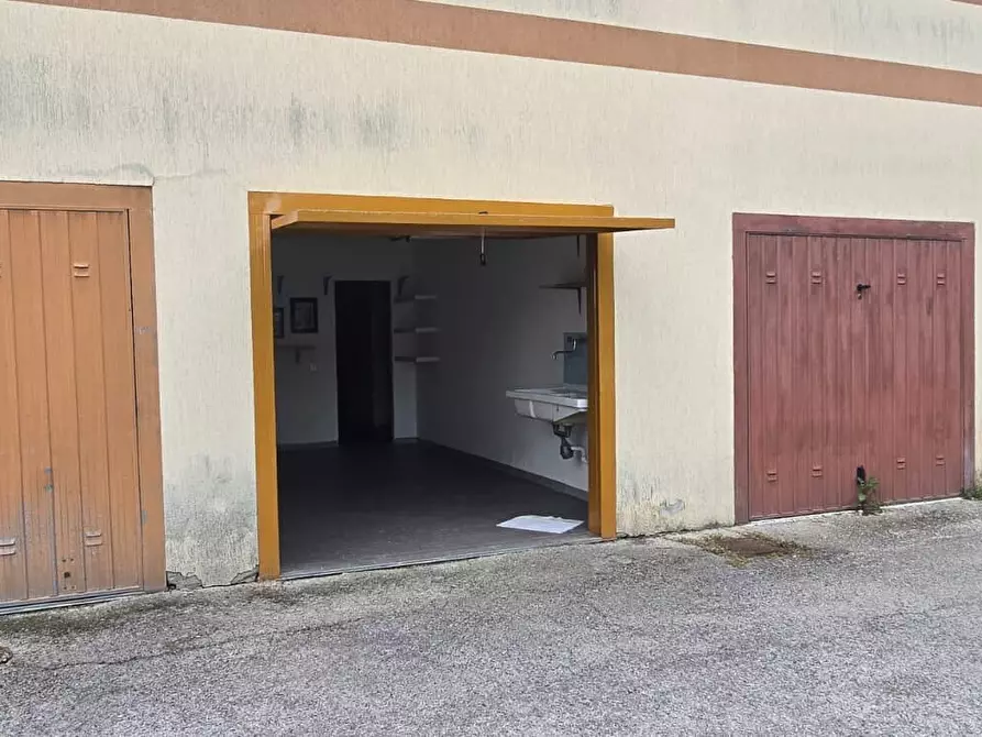 Immagine 38 di Appartamento in vendita  in San Camillo De Lellis 97 a Chieti