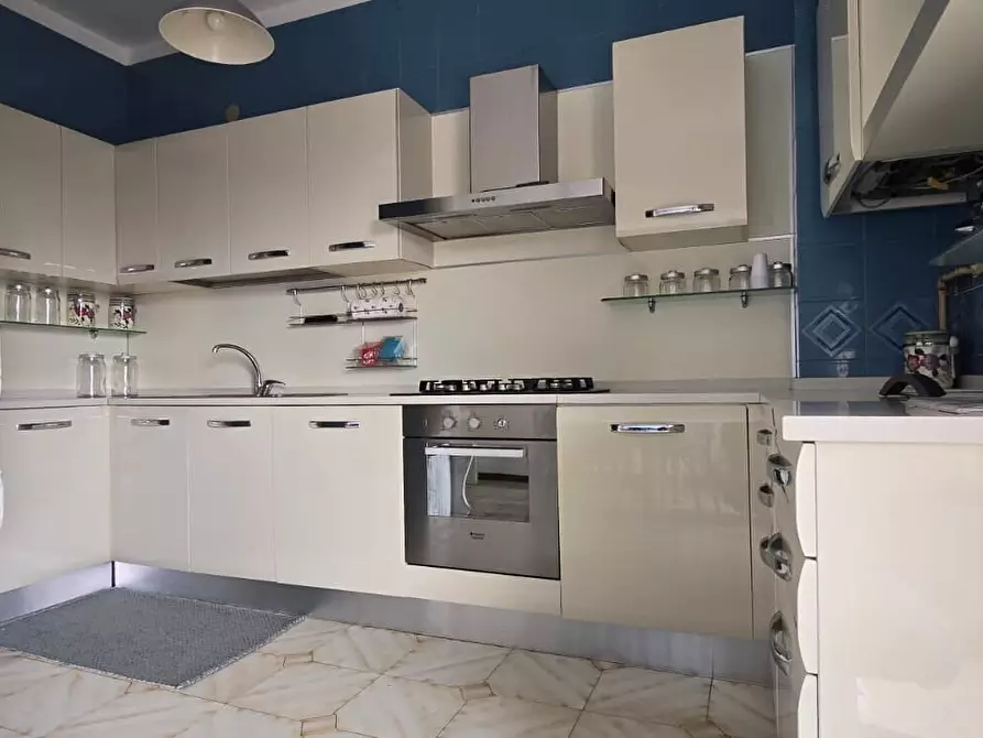 Immagine 10 di Appartamento in vendita  in San Camillo De Lellis 97 a Chieti