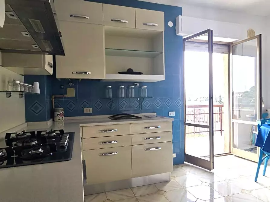 Immagine 12 di Appartamento in vendita  in San Camillo De Lellis 97 a Chieti