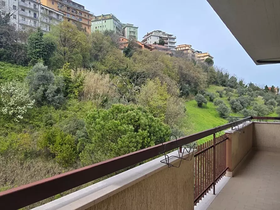 Immagine 25 di Appartamento in vendita  in San Camillo De Lellis 97 a Chieti