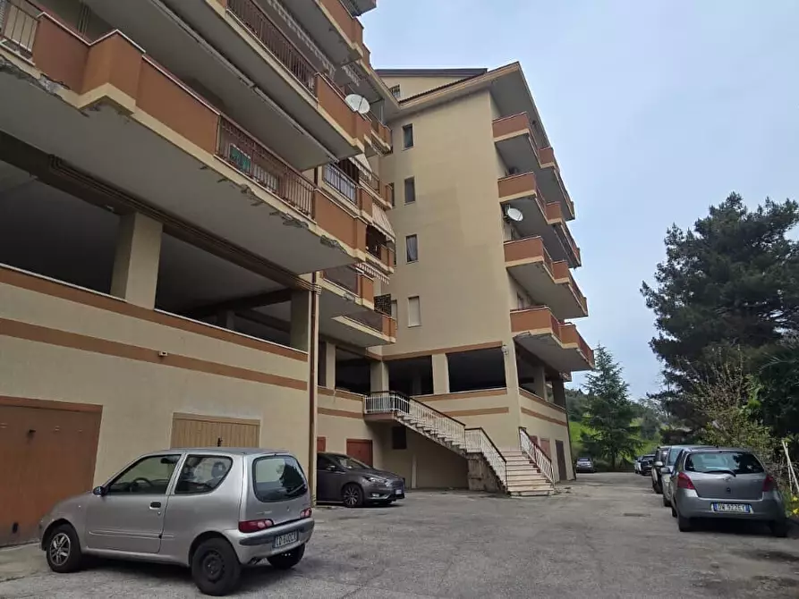 Immagine 37 di Appartamento in vendita  in San Camillo De Lellis 97 a Chieti