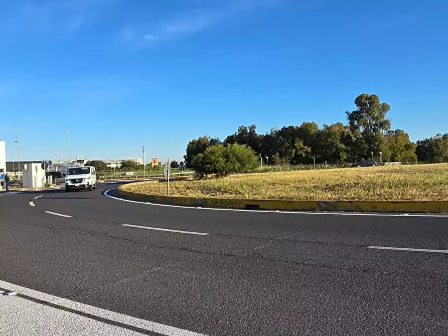 Immagine 13 di Terreno in vendita  in Via dei Trasvolatori a Elmas