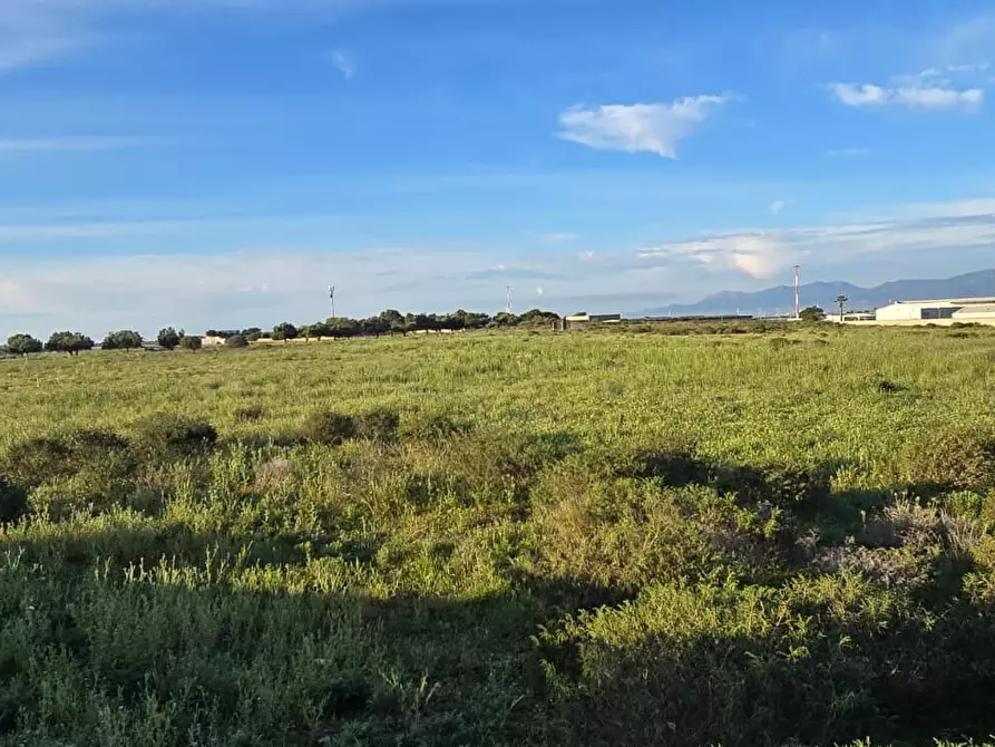 Immagine 11 di Terreno in vendita  in Via dei Trasvolatori a Elmas