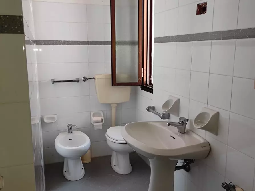 Immagine 30 di Villa in vendita  in Felice Cavallotti 24 - 26 a Codigoro