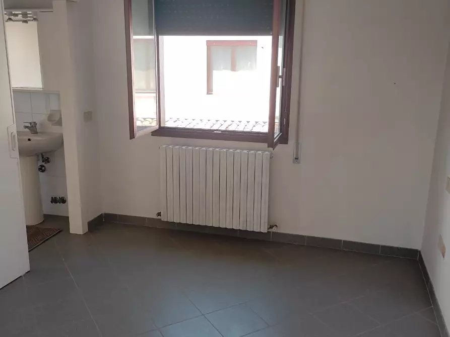 Immagine 37 di Villa in vendita  in Felice Cavallotti 24 - 26 a Codigoro