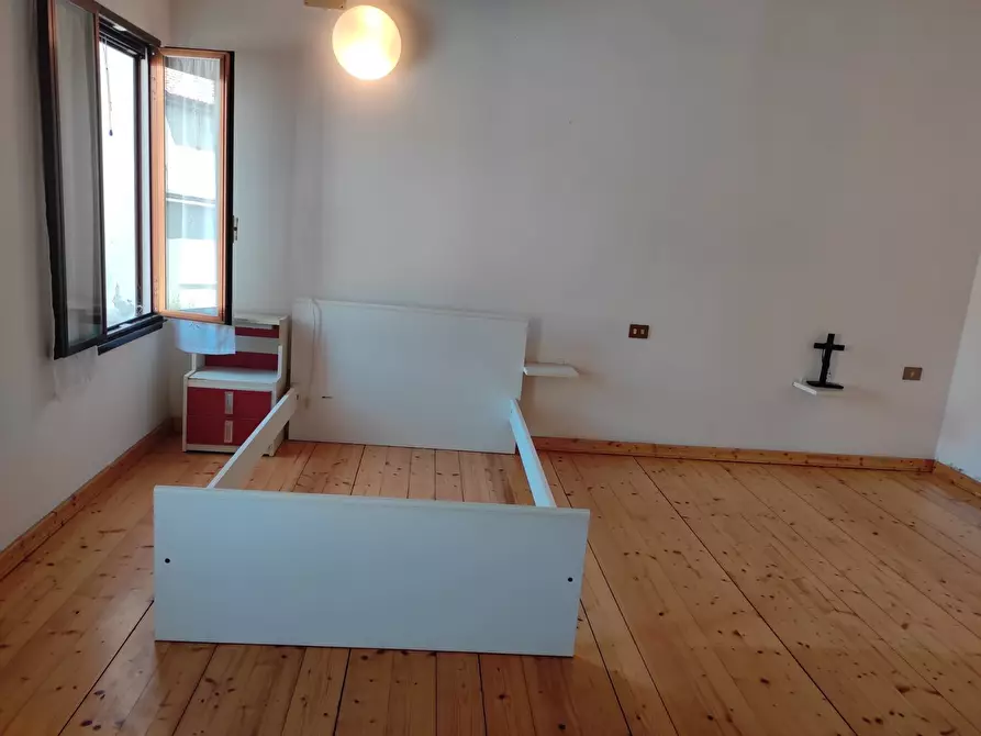 Immagine 29 di Villa in vendita  in Felice Cavallotti 24 - 26 a Codigoro