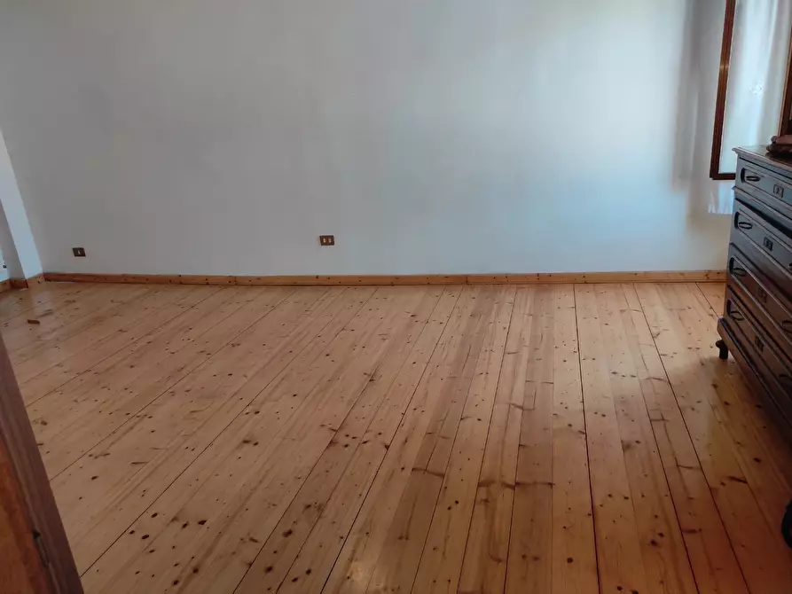 Immagine 36 di Villa in vendita  in Felice Cavallotti 24 - 26 a Codigoro