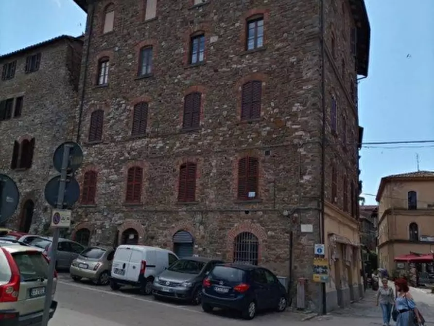 Appartamento in vendita in Via Gobetti a Passignano Sul Trasimeno