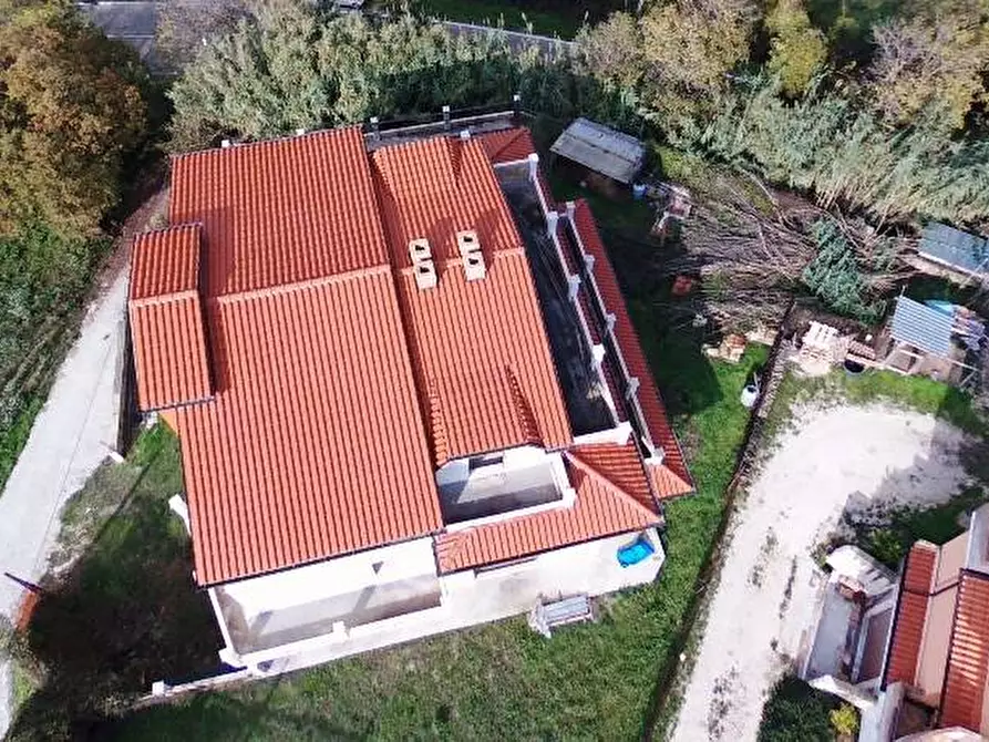 Villa in vendita in Strada Comunale Pescara-Montesilvano a Montesilvano