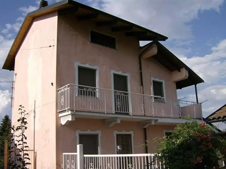 Casa indipendente in vendita in Via Levone a Vauda Canavese