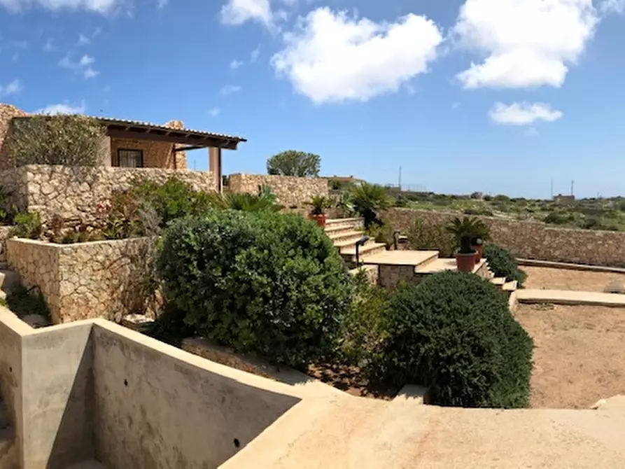 Villa in vendita in Via Strada di Ponente 78 a Lampedusa E Linosa