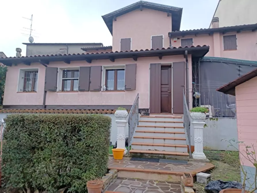 Casa indipendente in vendita in VIA FRATELLI BANDIERA a Coniolo