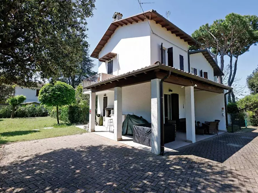 Villa in vendita in Viale Raffaello Sanzio 75 a Comacchio