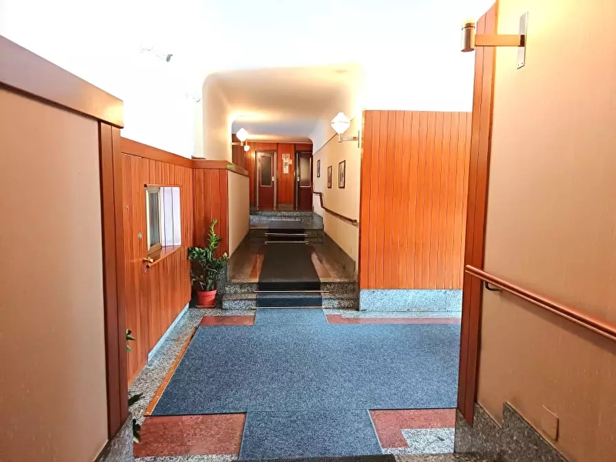 Immagine 19 di Appartamento in vendita  a Milano