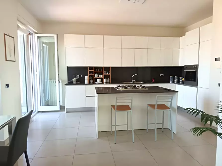 Immagine 7 di Appartamento in vendita  a Milano