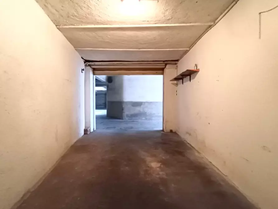 Immagine 5 di Box auto in affitto  a Milano