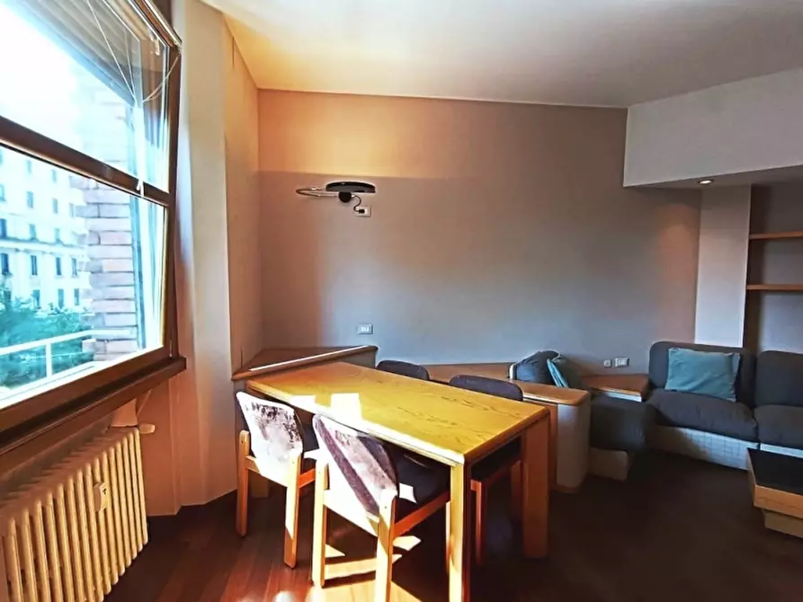 Immagine 4 di Appartamento in vendita  a Milano