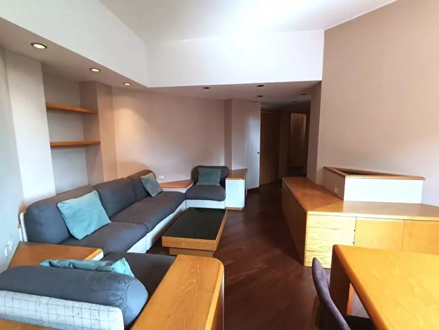 Immagine 7 di Appartamento in vendita  a Milano