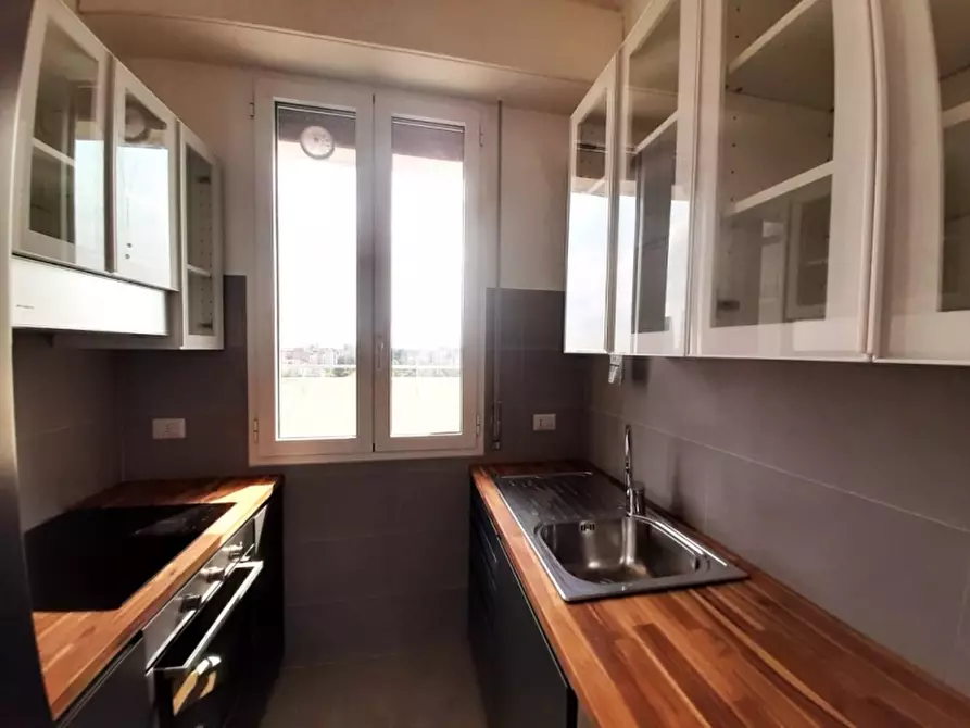 Immagine 11 di Appartamento in affitto  a Milano