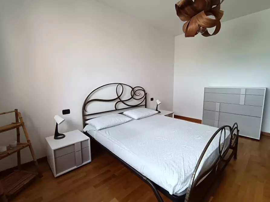 Immagine 12 di Appartamento in affitto  a Milano