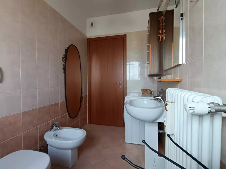 Immagine 15 di Appartamento in affitto  a Milano