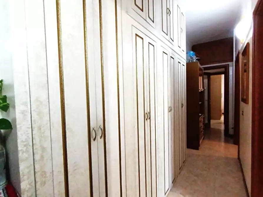 Immagine 13 di Appartamento in affitto  a Milano