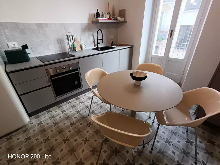 Immagine 15 di Appartamento in affitto  a Milano