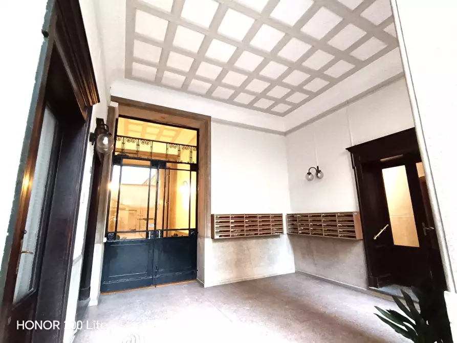 Immagine 34 di Appartamento in affitto  a Milano