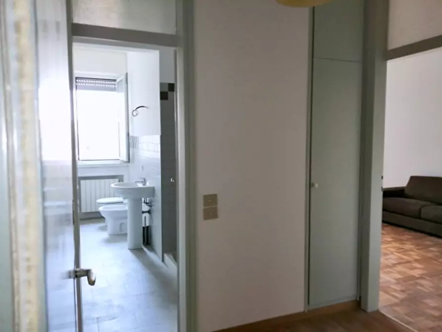 Immagine 14 di Appartamento in affitto  a Milano