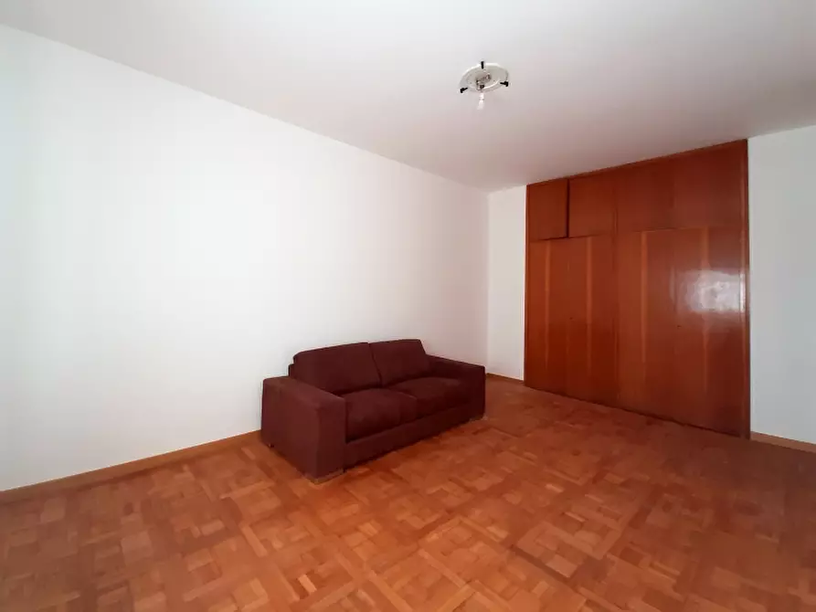 Immagine 6 di Appartamento in affitto  a Milano