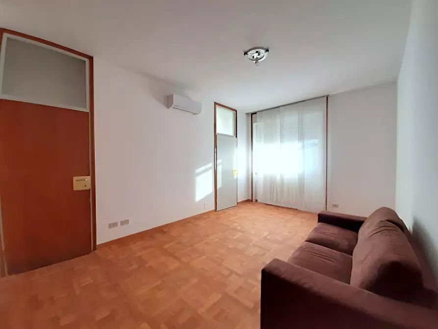 Immagine 4 di Appartamento in affitto  a Milano