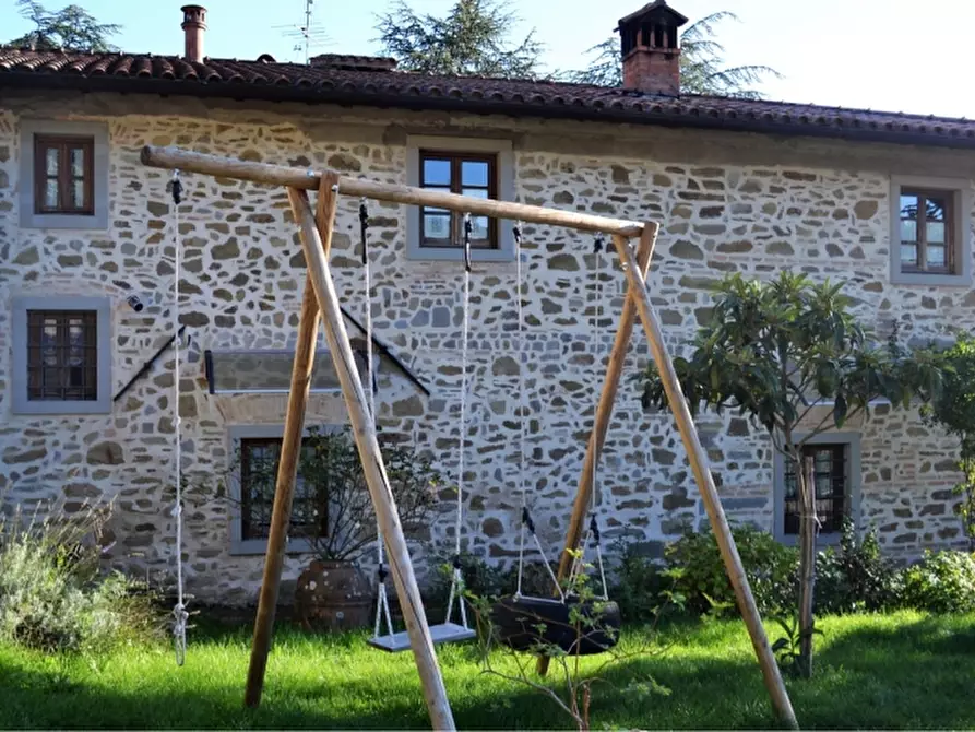 Immagine 2 di Agriturismo in vendita  a Borgo San Lorenzo