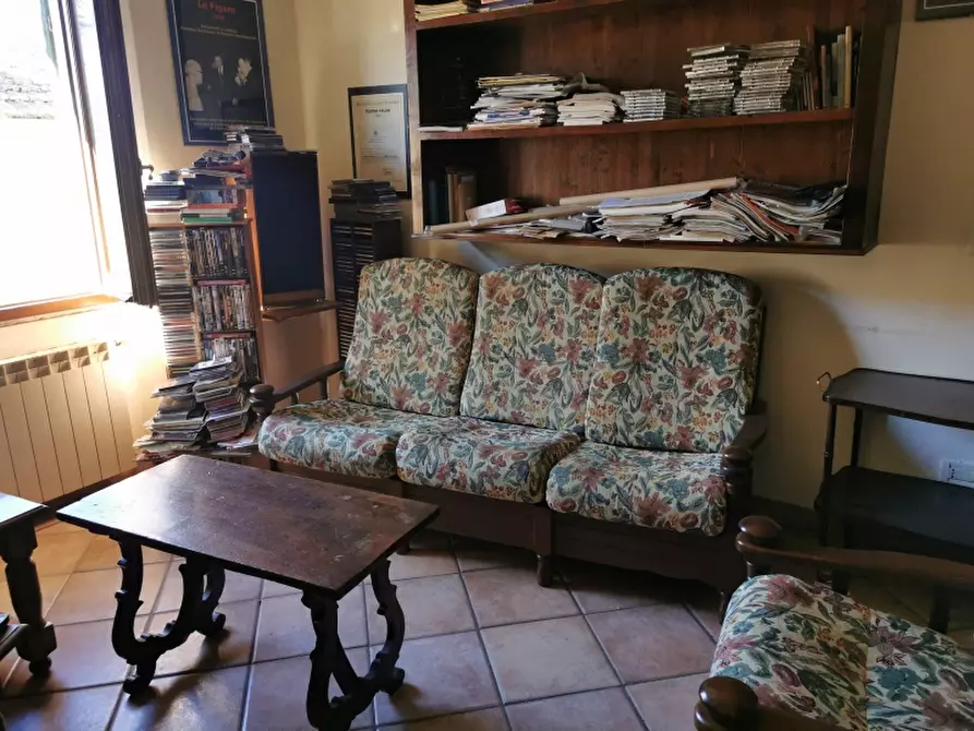 Immagine 2 di Appartamento in vendita  in PIAZZA DANTE ALIGHIERI a Borgo San Lorenzo