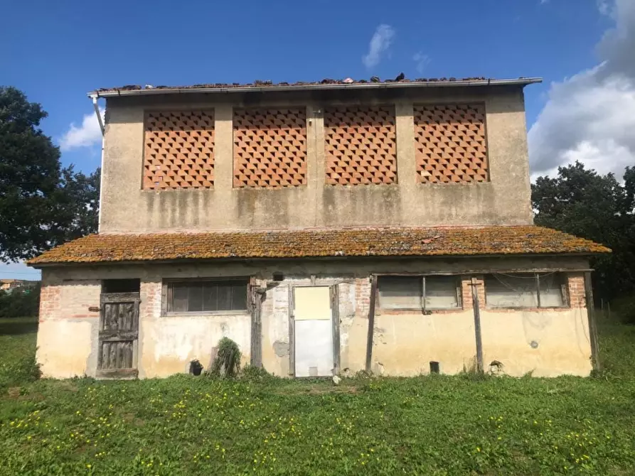 Immagine 2 di Casa colonica in vendita  in Via Roma, 50038 Scarperia e San Piero FI, Italia a Scarperia E San Piero