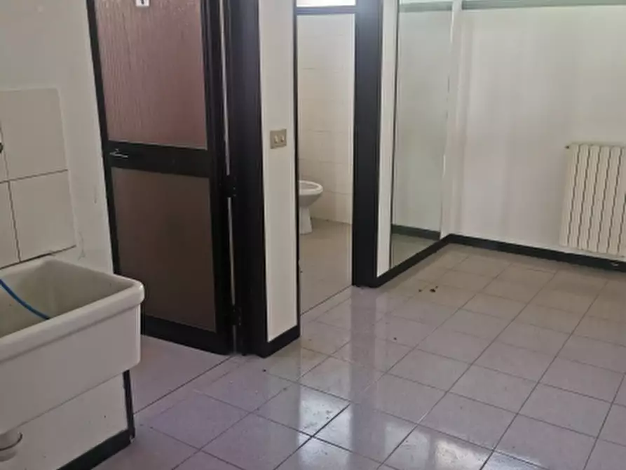 Immagine 3 di Capannone industriale in vendita  in PIAZZA DANTE ALIGHIERI a Borgo San Lorenzo