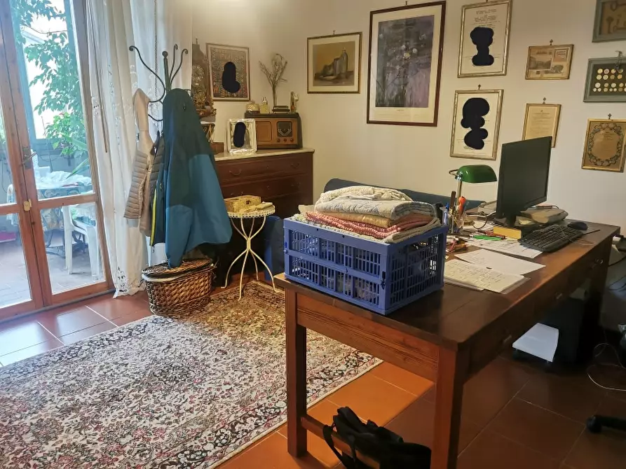 Immagine 4 di Appartamento in vendita  in PIAZZA DANTE a Borgo San Lorenzo