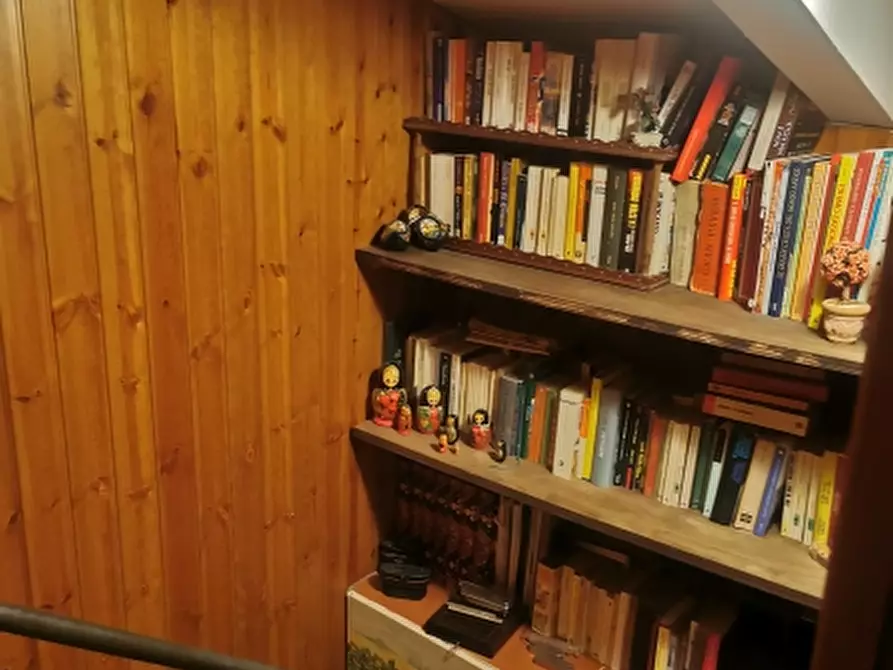 Immagine 8 di Appartamento in vendita  in PIAZZA DANTE a Borgo San Lorenzo