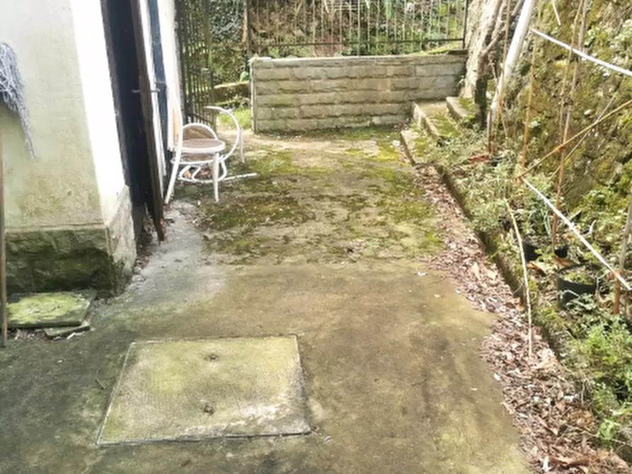 Immagine 9 di Appartamento in vendita  in VIA FAENTINA a Borgo San Lorenzo